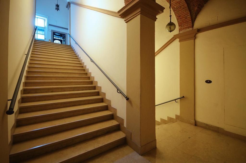 3-tourist House Bologna-mansarda - Self Check-in