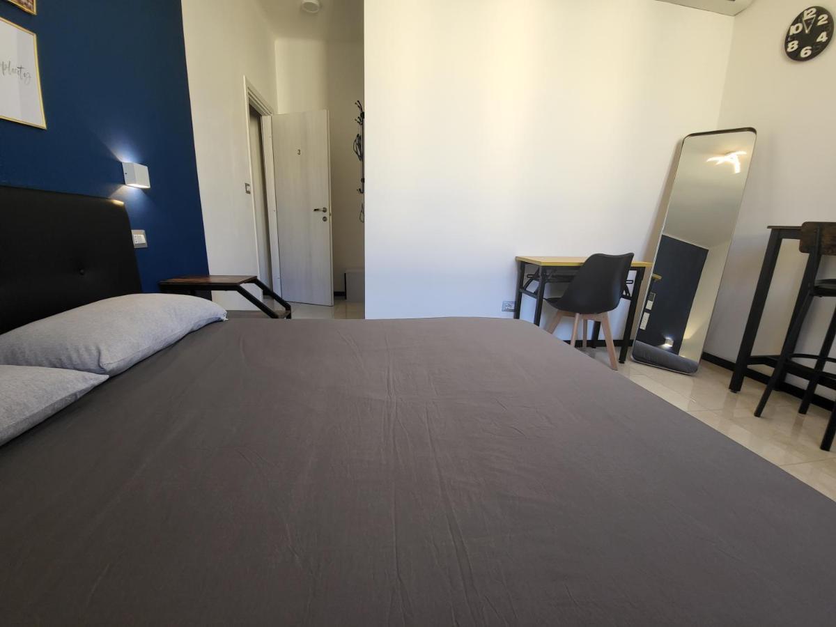 Guest house 5 Min Stazione - 4 Piano Senza Ascensore *