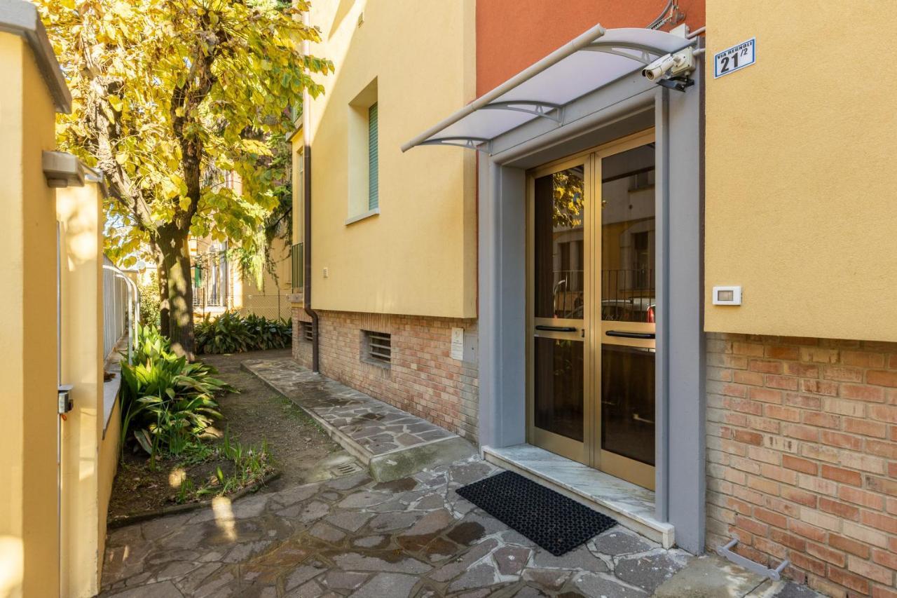 Classic Style By Wonderful Italy Apartment *