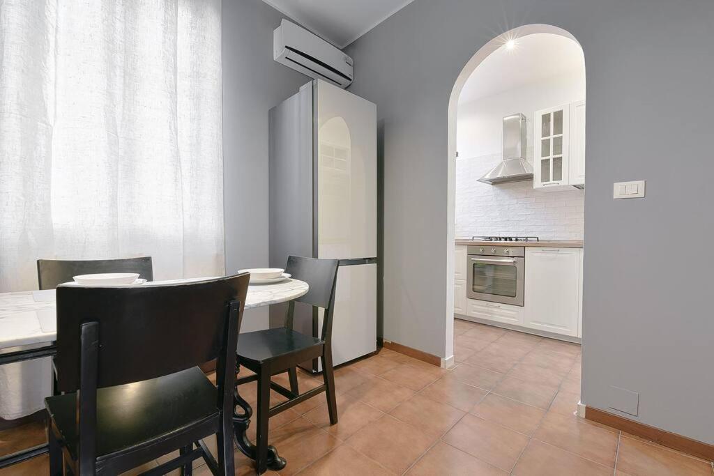 Nettuno 5 Stelle- Elegante Con *