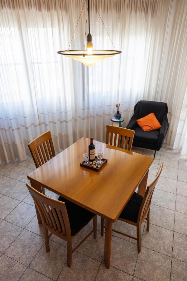 We - House Of Stars - Appartement