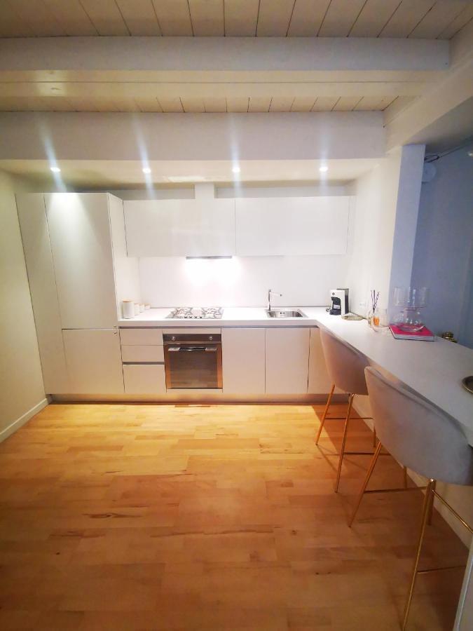 Gombruti14 Boutique Apartment