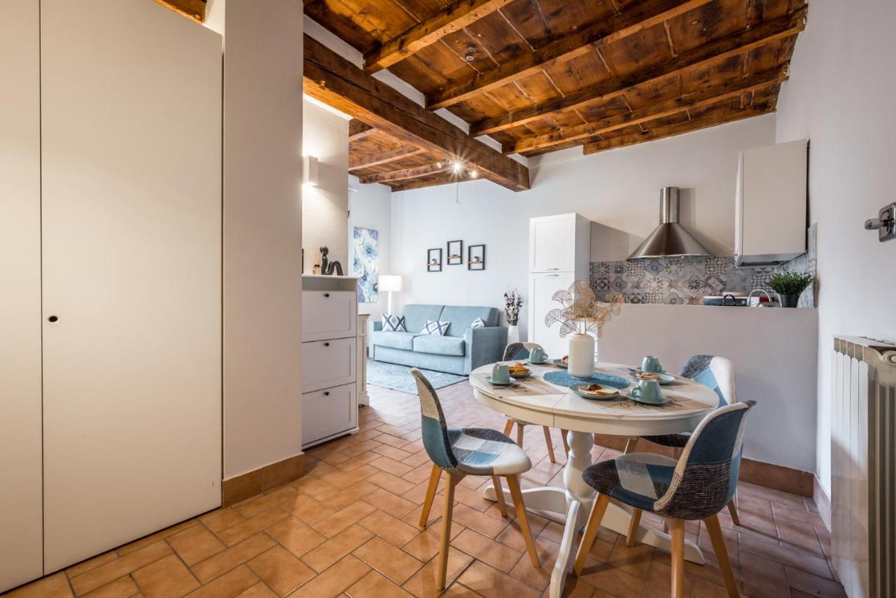 Santo Stefano Casa Vittoria * Bologna
