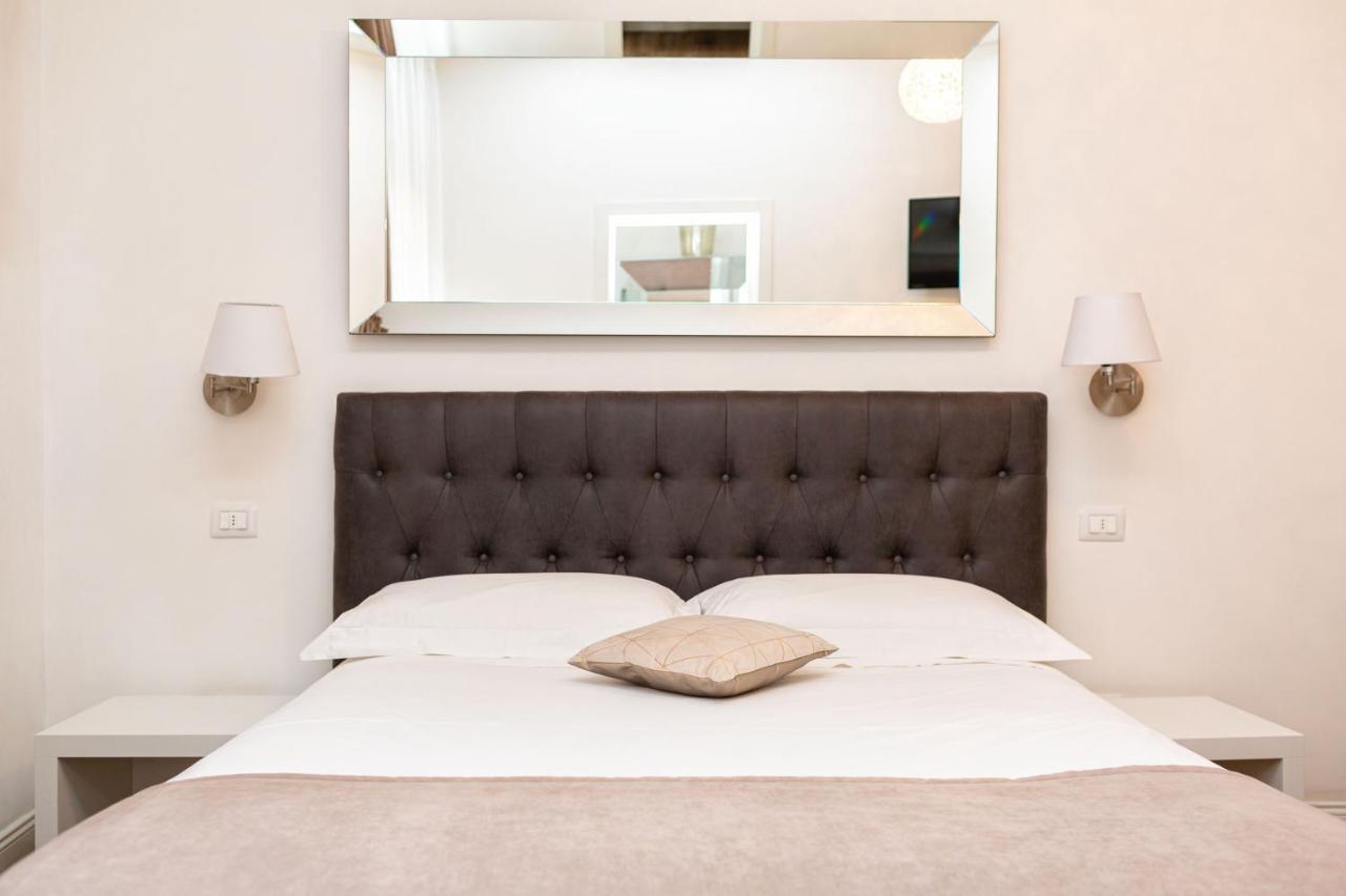 Bed & Breakfast La Finestra Sul Canale 3*