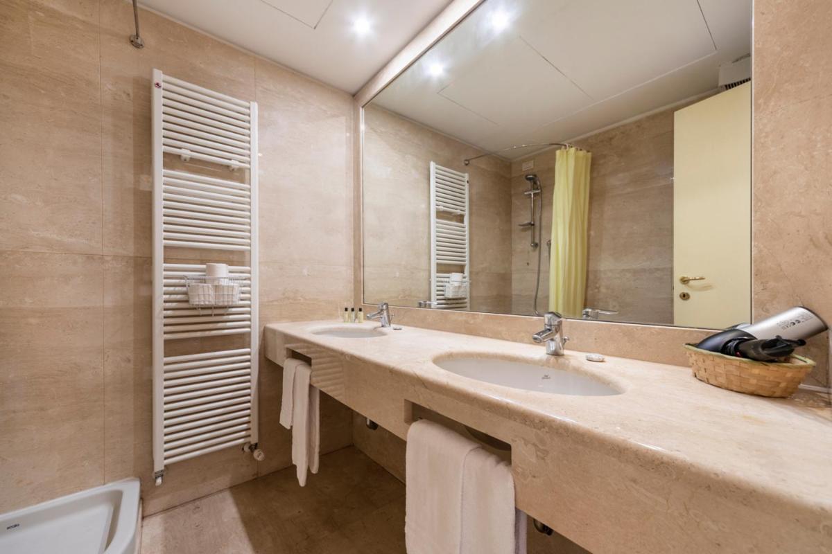 Ur-nest D'azeglio * Bologna