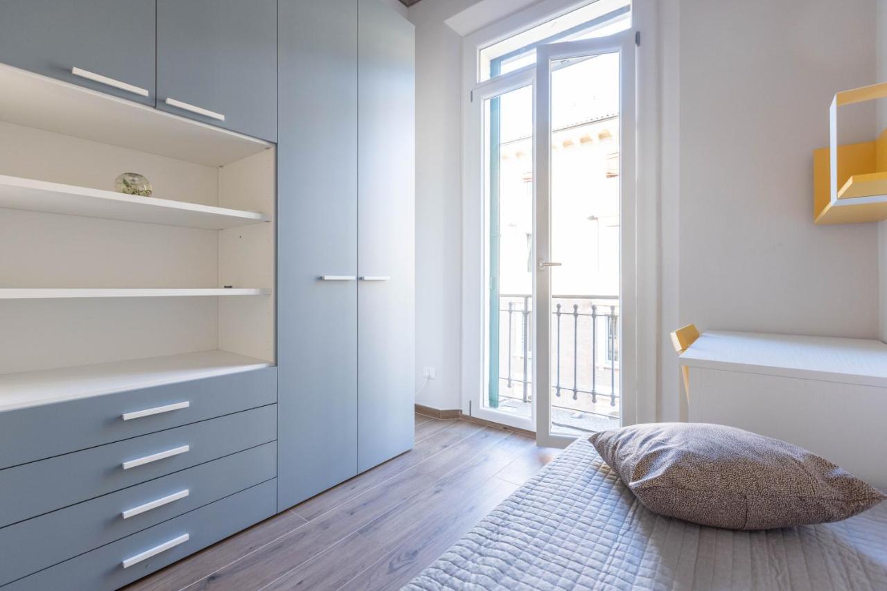 Indipendenza, By Short Holidays Apartment