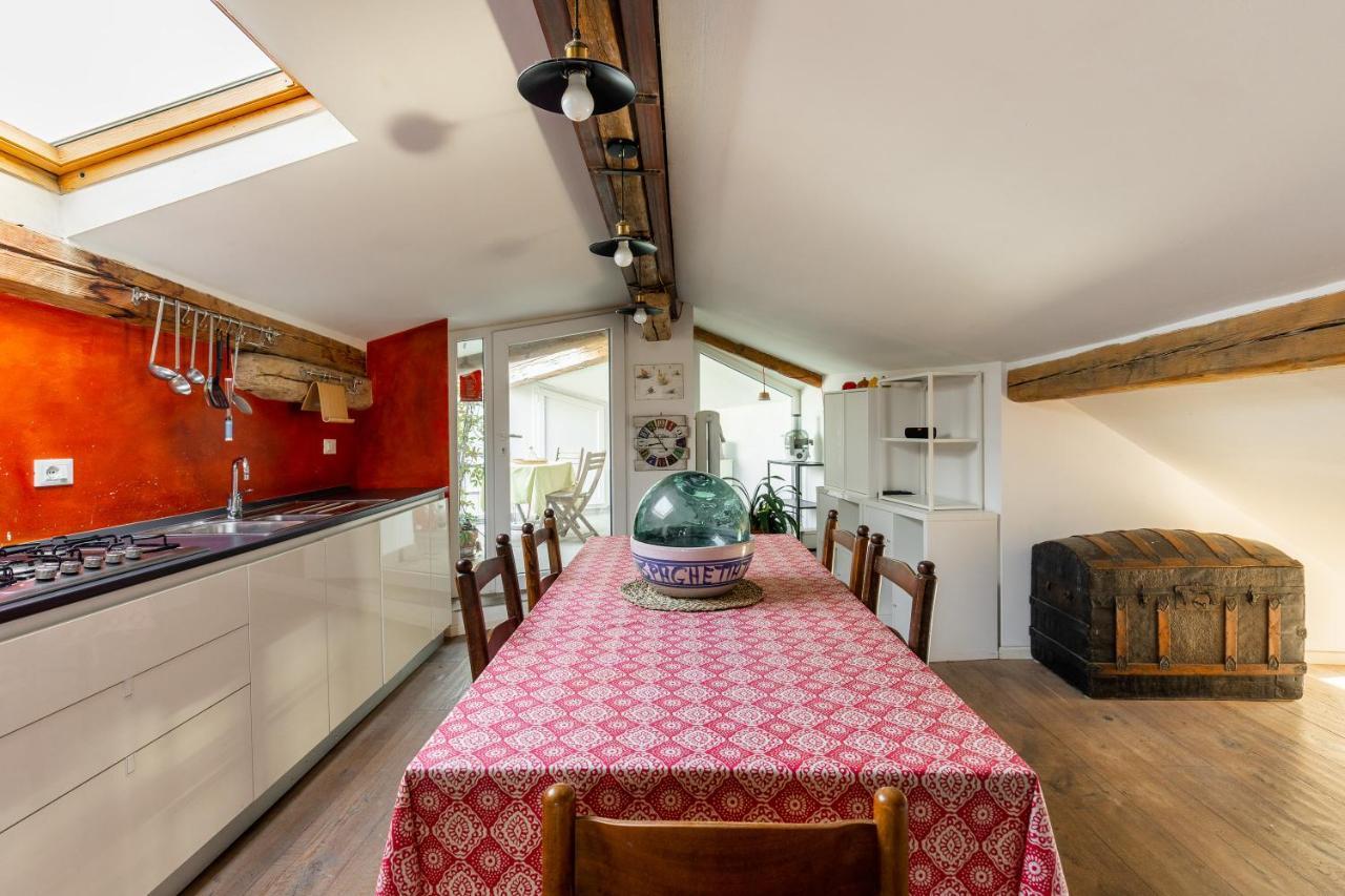 Italy Prestigious Historical Attic In Apartment Bologna