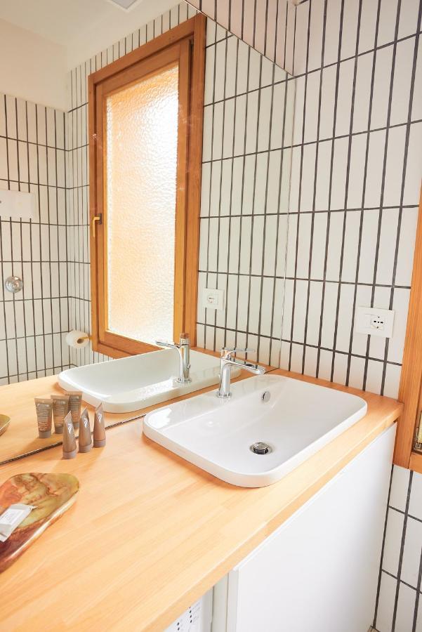 Apartment Italian Design Small Attic Bologna