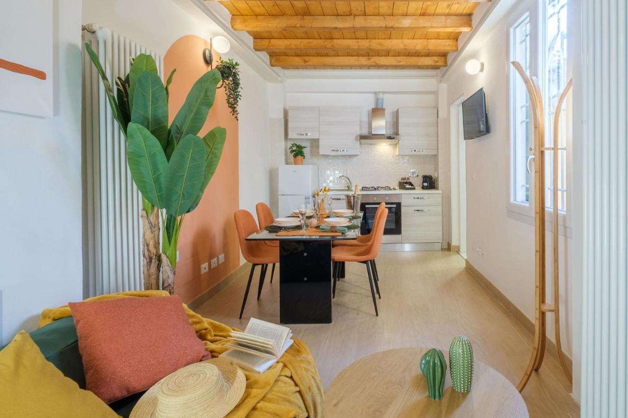 Bed & Breakfast In Centro Con Giardino - Reste Il Sentiero *