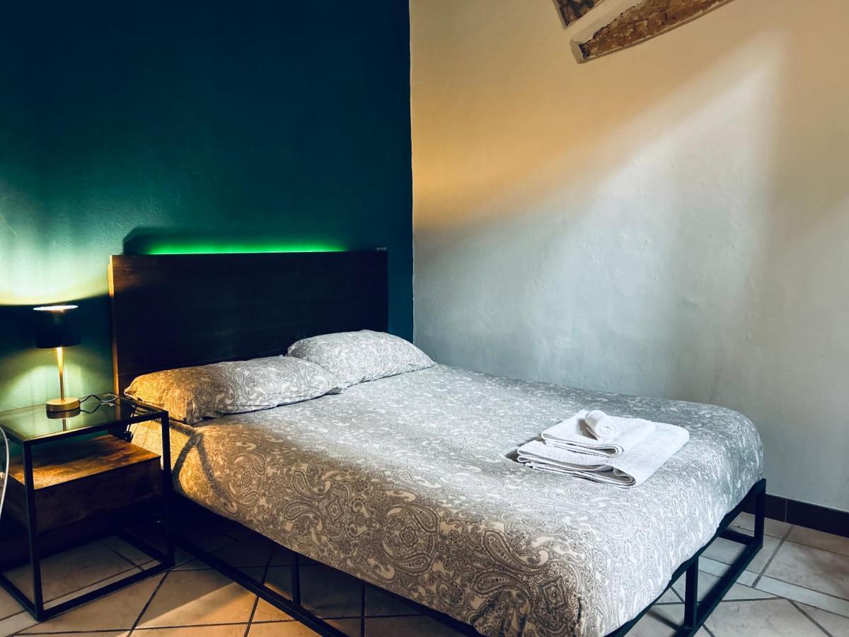 Piazza Verdi Apartment *