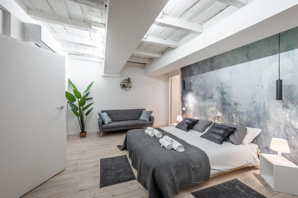 Apartment Ab - Via San Felice 6 Bologna