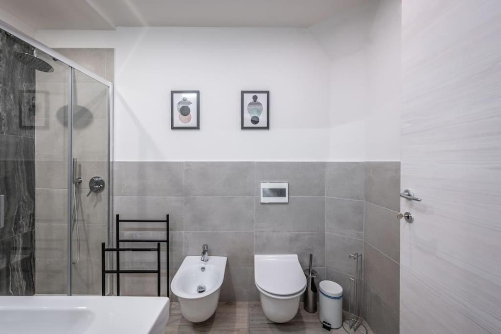 Apartment Ab - Via San Felice 6 *