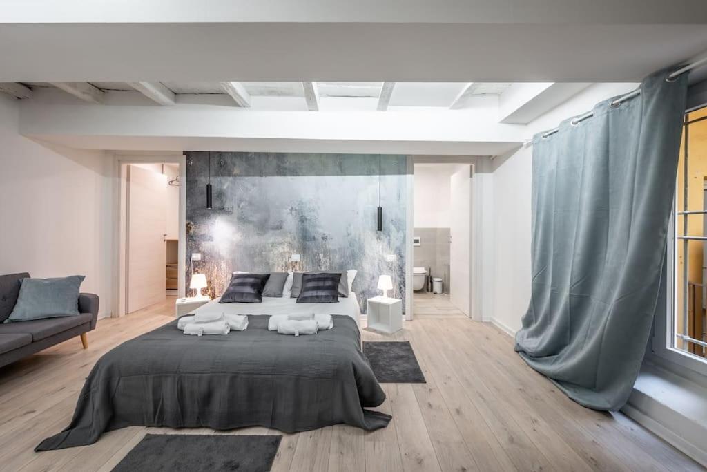 Apartment Ab - Via San Felice 6 Bologna
