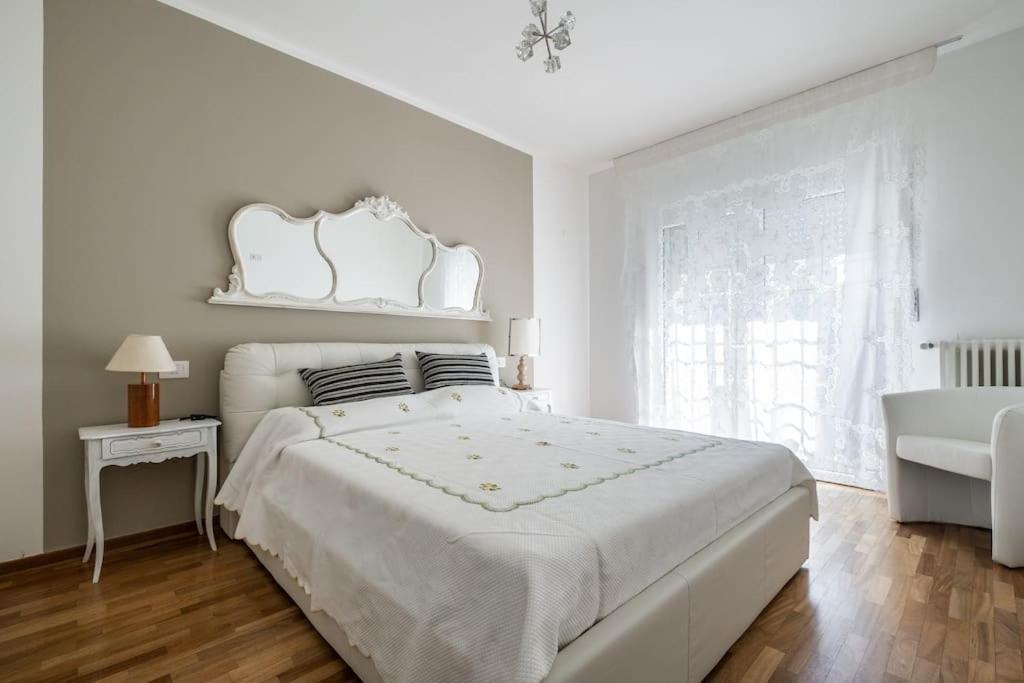 Apartment A Casa Di Mo', A Due Passi Dalla Stazione E Fiera Bologna
