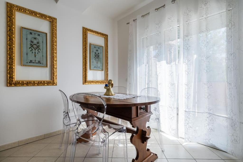 Apartment A Casa Di Mo', A Due Passi Dalla Stazione E Fiera *