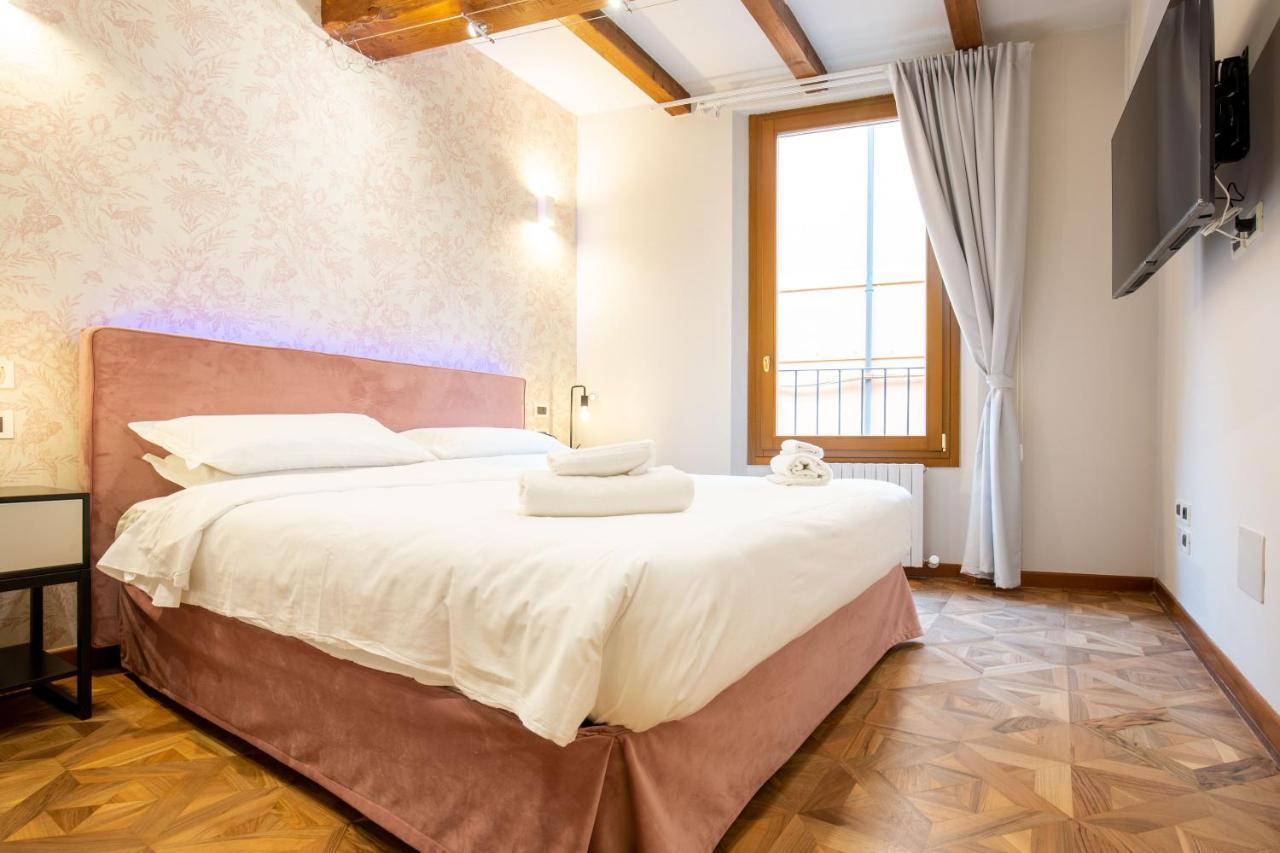 Falegnami Boutique Suites - Bolognarooms *
