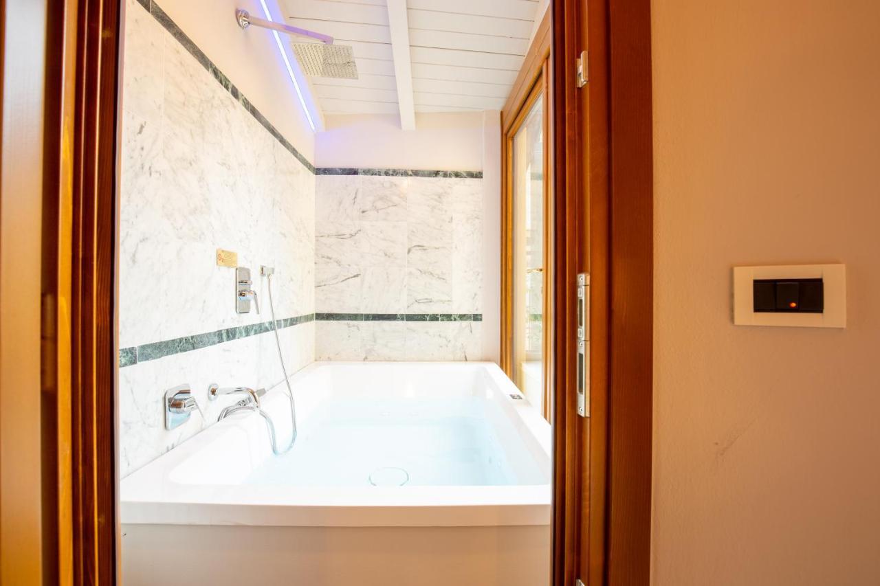 Falegnami Boutique Suites - Bolognarooms Apartment *