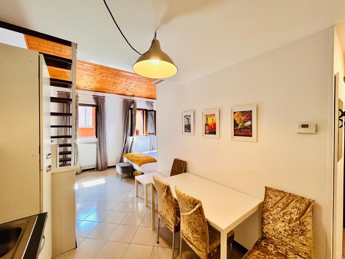 Appartement Falcone 22 *