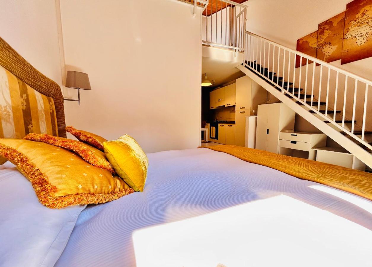 Appartement Falcone 22 *