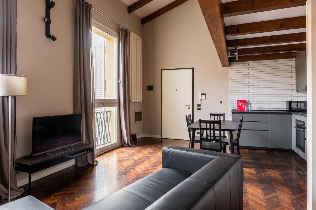 Apartment Wooden Design By Wonderful Italy *