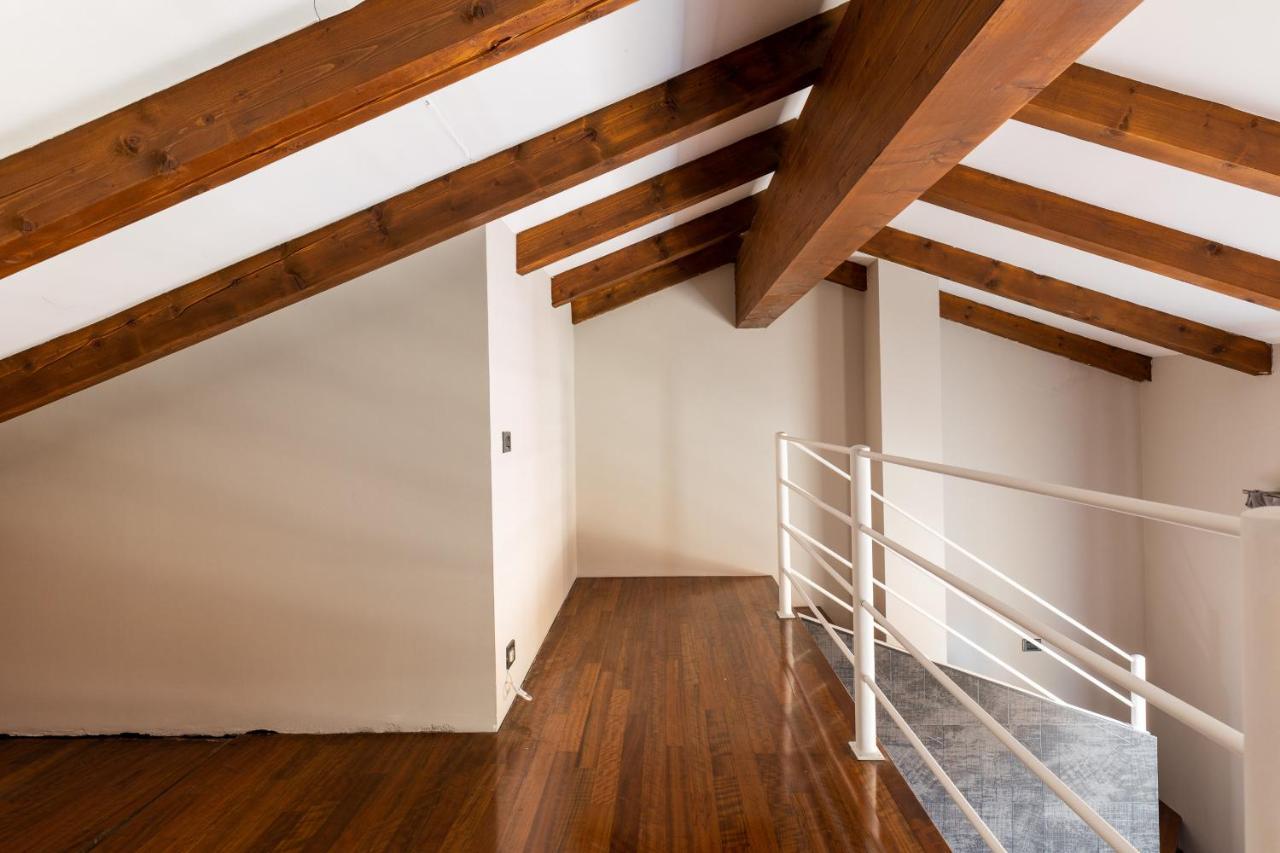 Wooden Design By Wonderful Italy Bologna