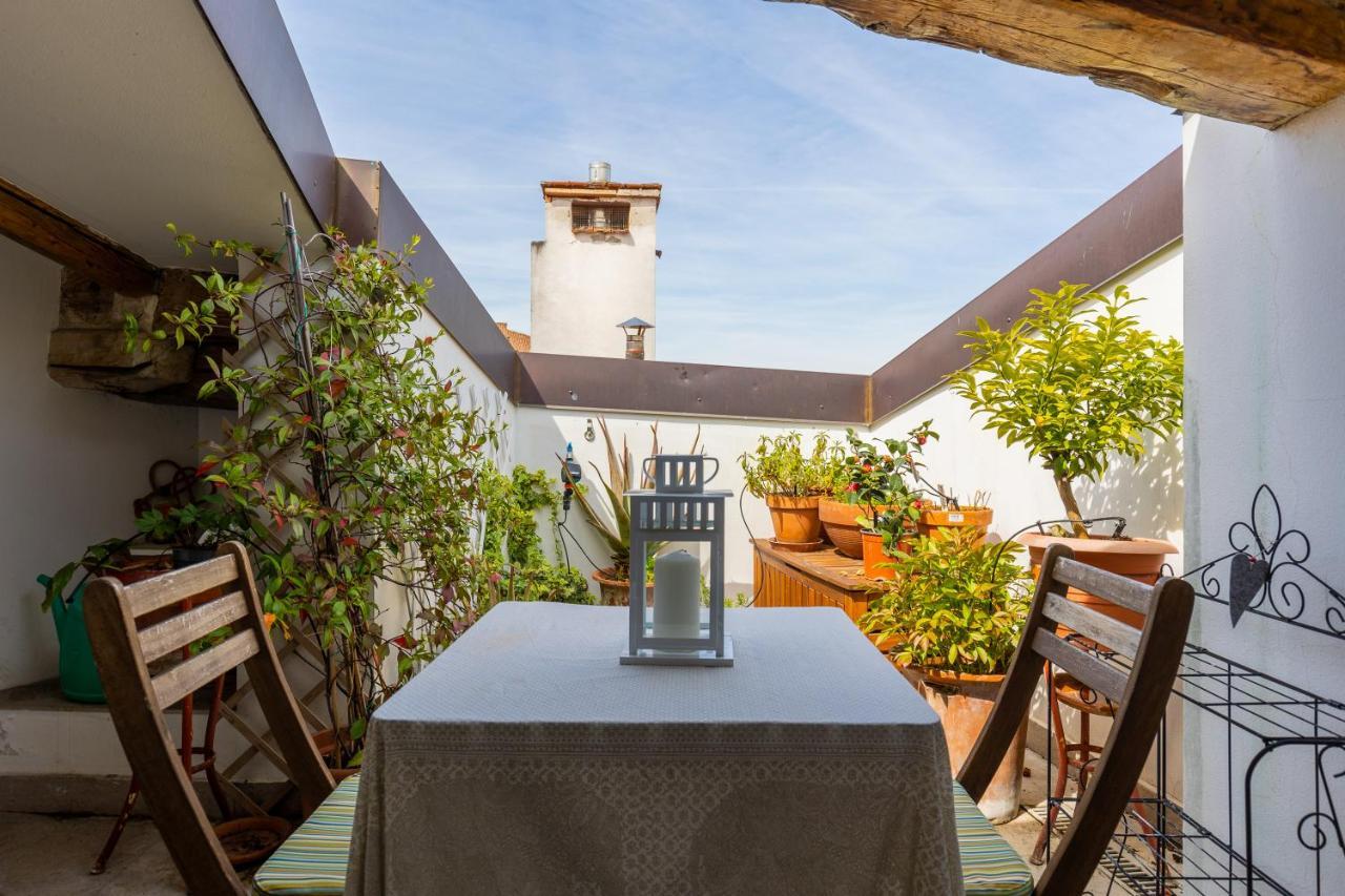 Italy Prestigious Historical Attic In Apartment