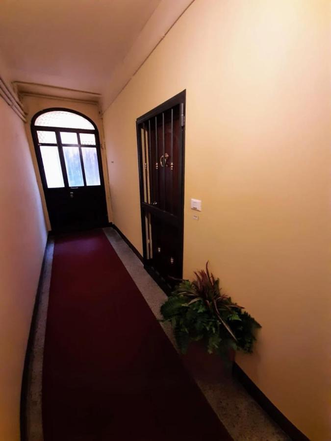 Appartamento 7 Quadri - Piazza Aldrovandi- *