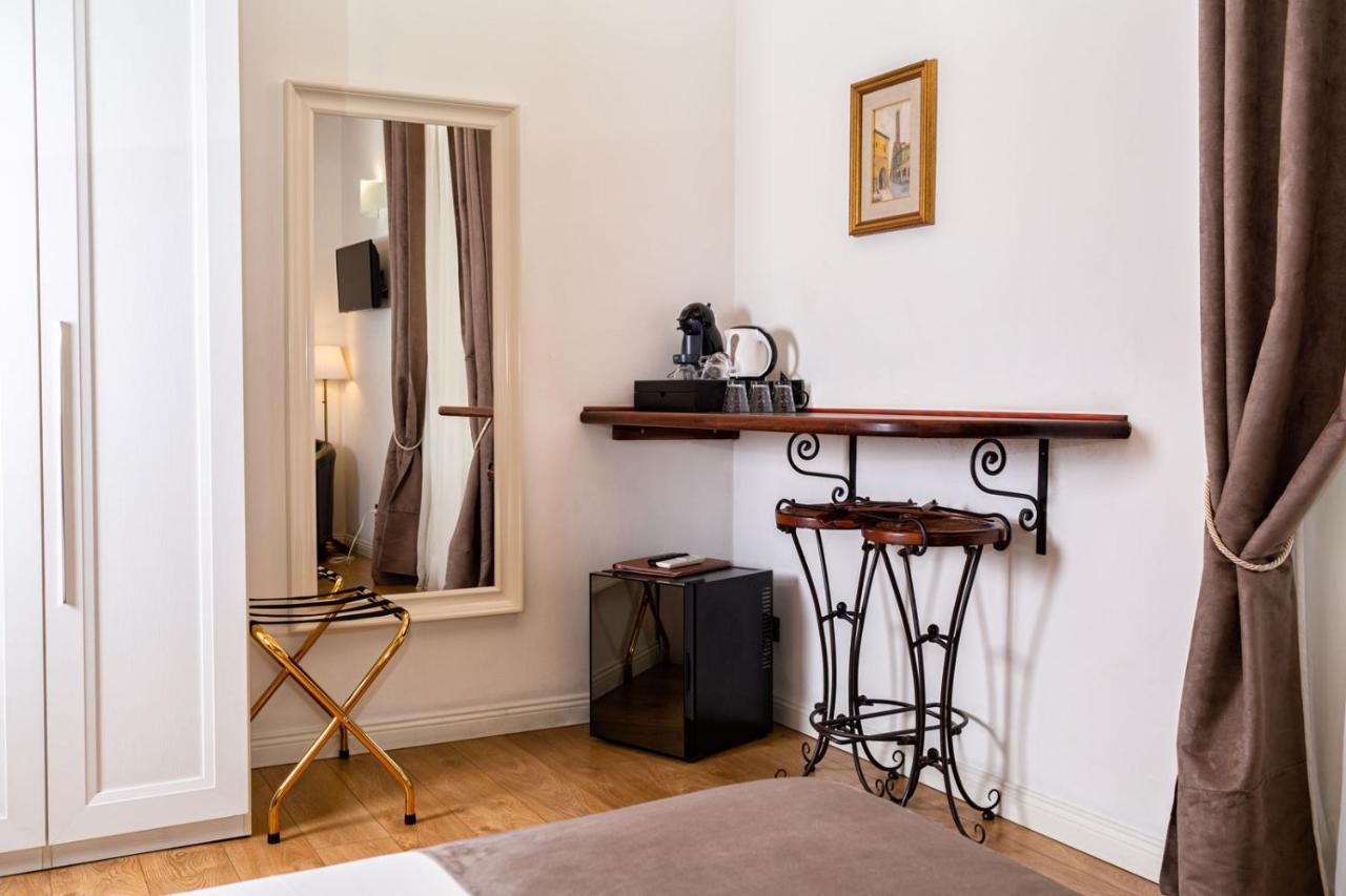 Chez Moi Bed & Breakfast 2*