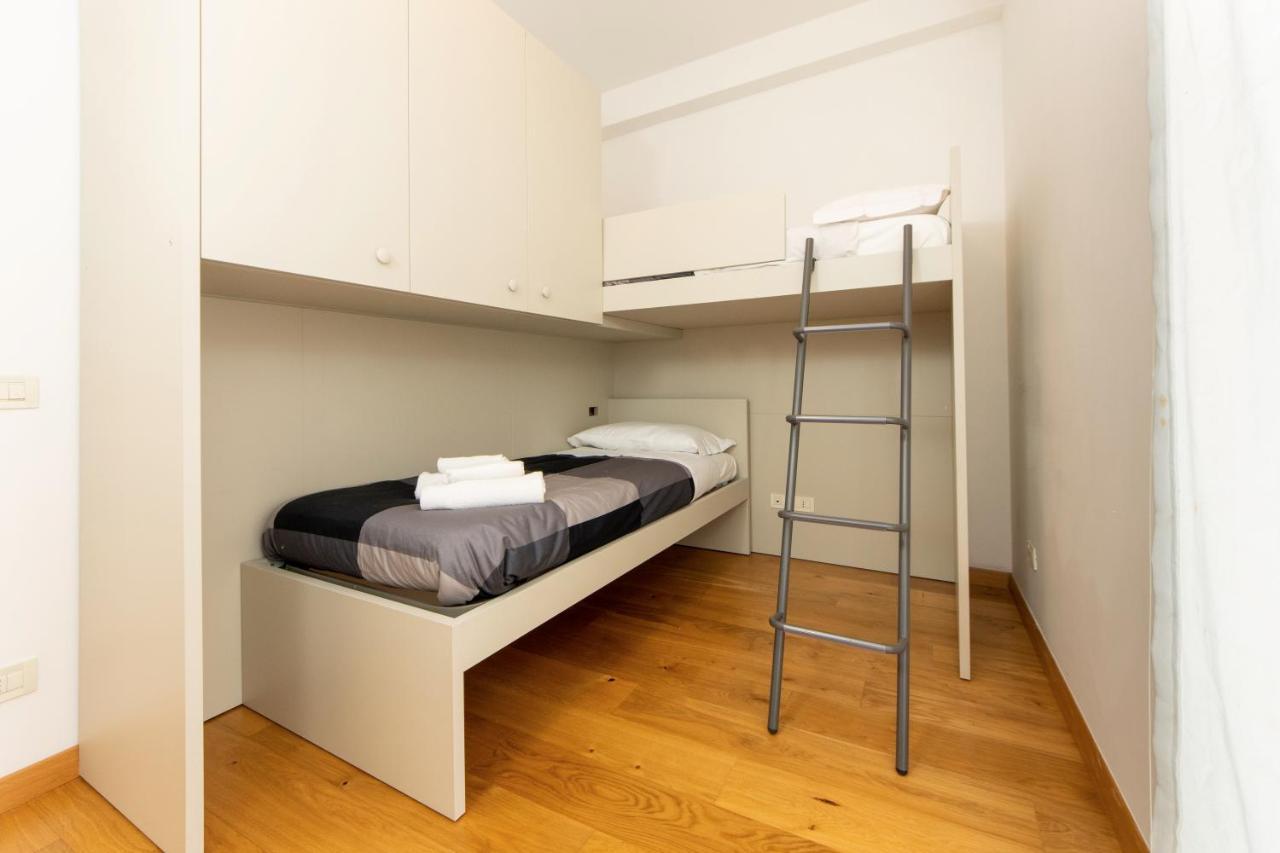 Housmart Sant'isaia 67/2 *