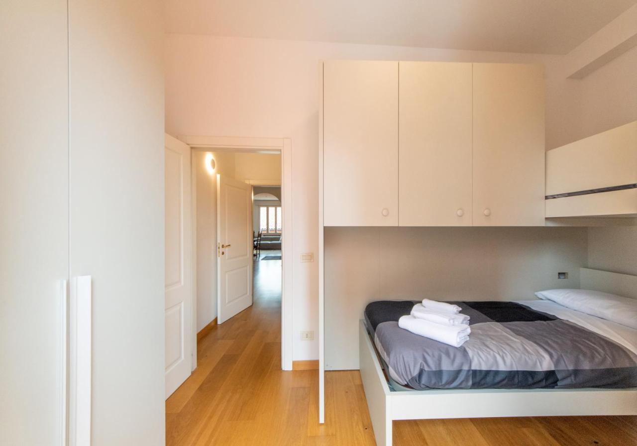 Housmart Sant'isaia 67/2 Apartment