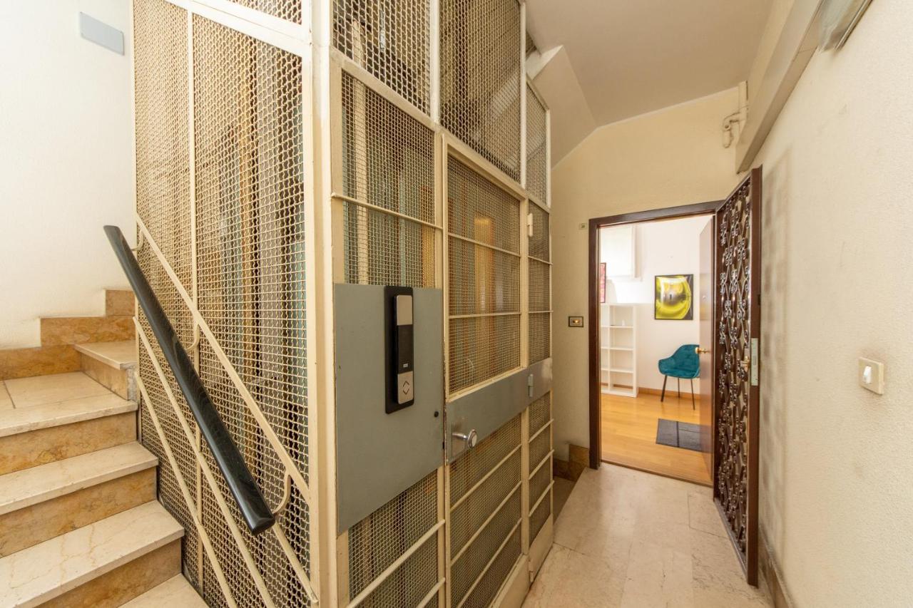 Housmart Sant'isaia 67/2