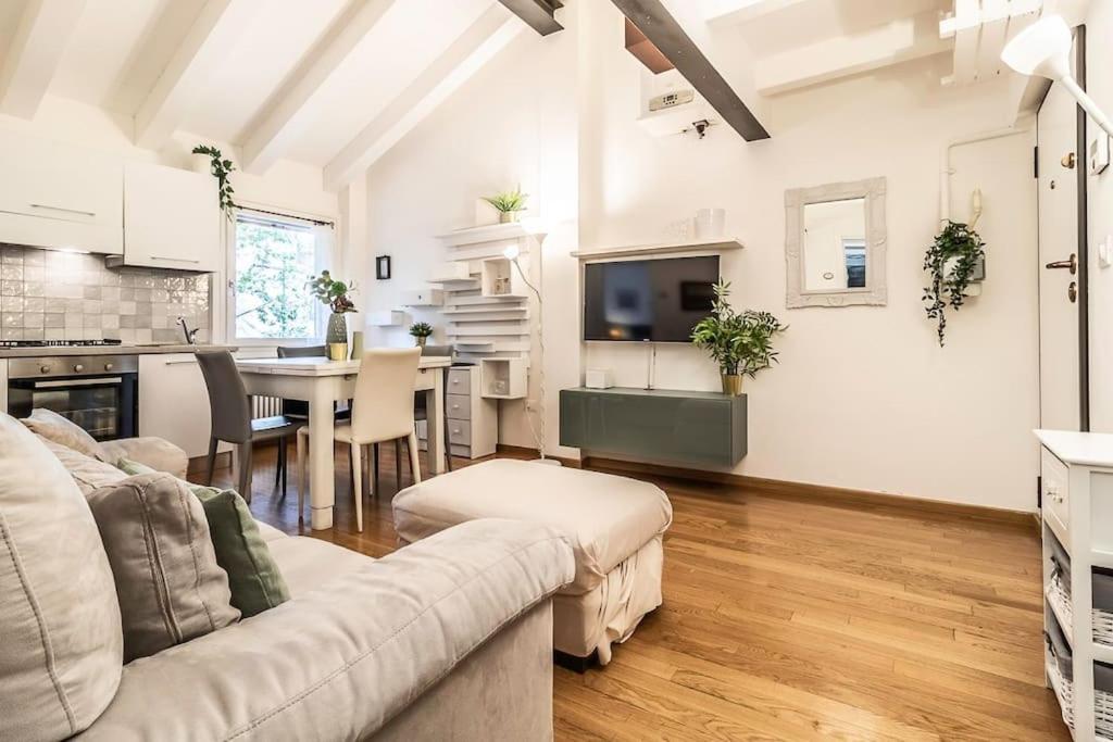 Del Borgo Sweet Home, In The Heart Of The Apartment Bologna