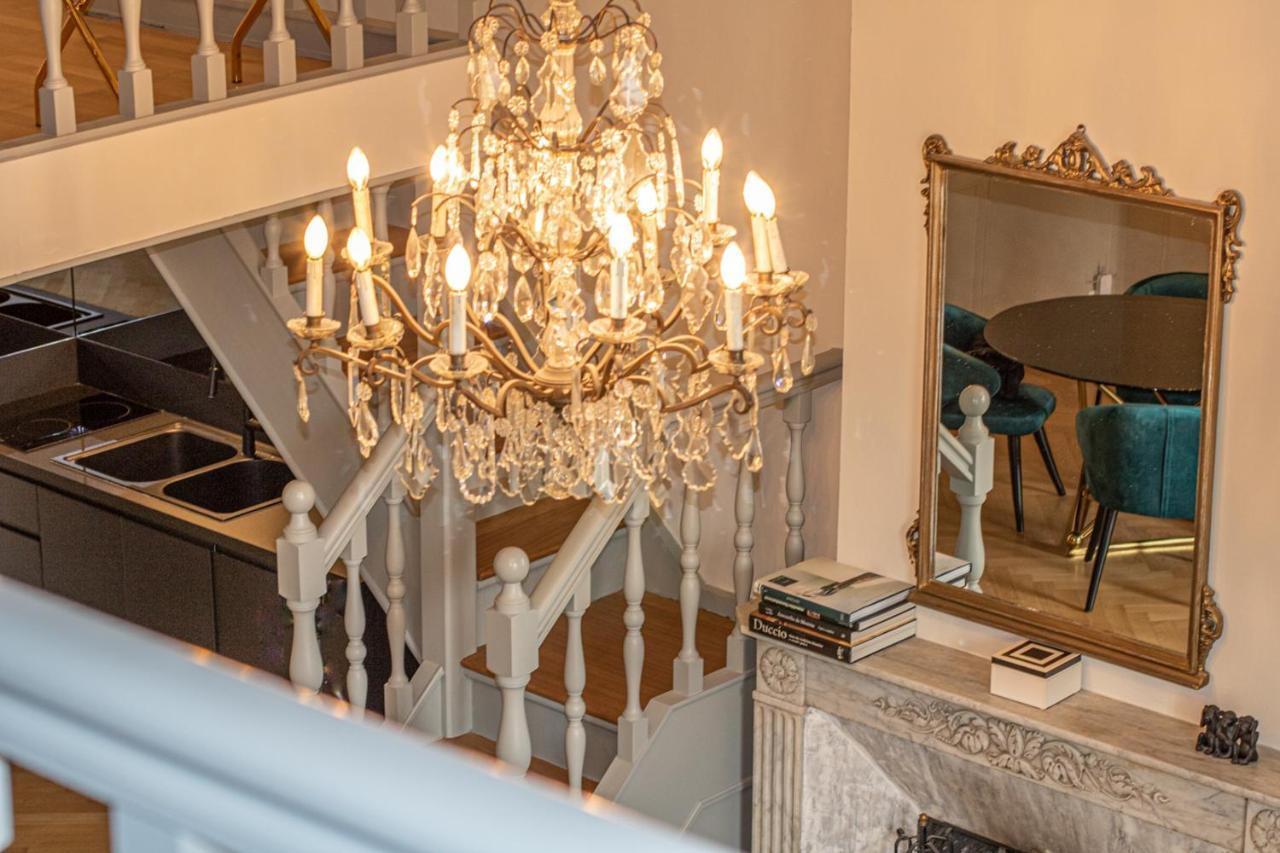 Casa Andromeda In Canton De' Fiori Apartment