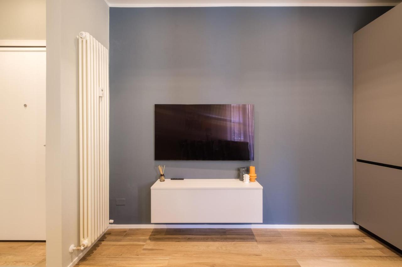Blue By Apartment *