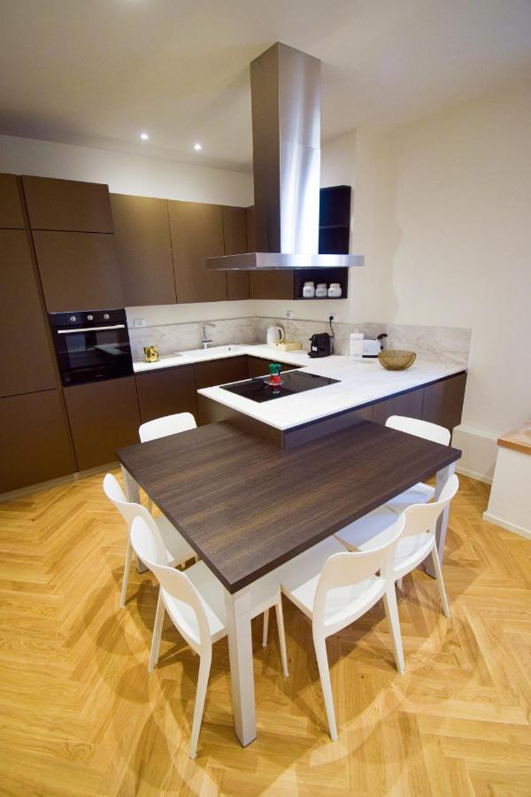 Apartment Sibilla - Via Piella 14 Bologna