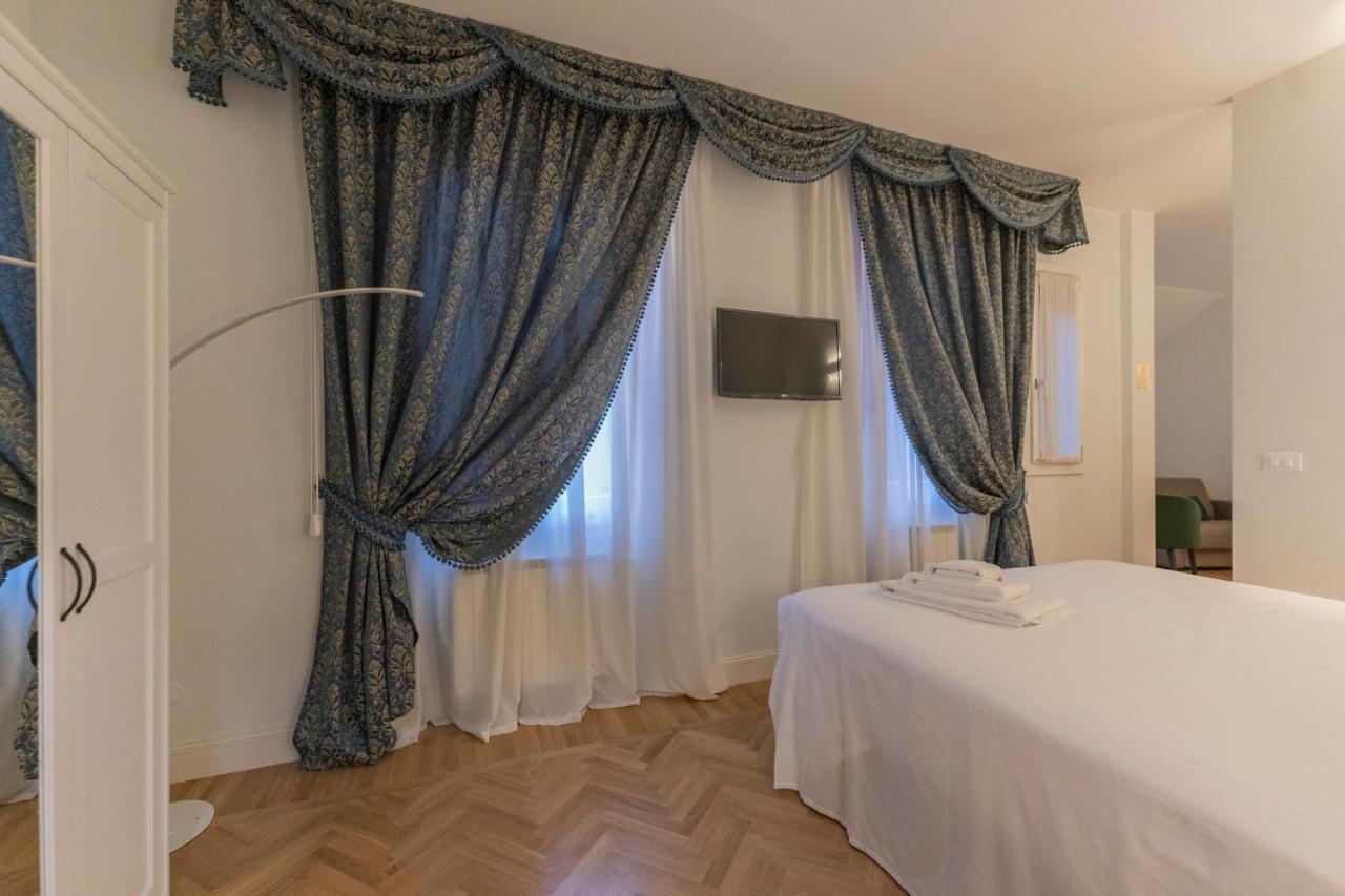 Aldrovandi Luxury And Apartment *