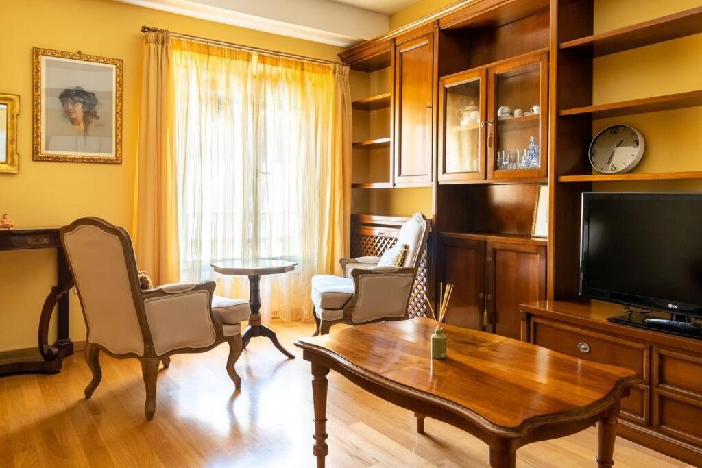 Apartamento Deliziosa Casa Nel Centro Di Palazzo Storico Zambeccari