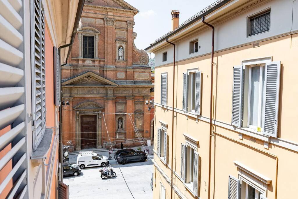 Deliziosa Casa Nel Centro Di Palazzo Storico Zambeccari Apartamento *