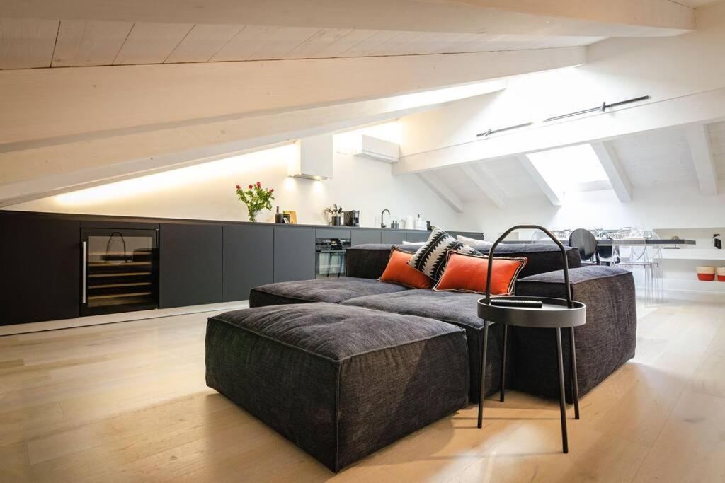 Asinelli Luxury Apartamento *