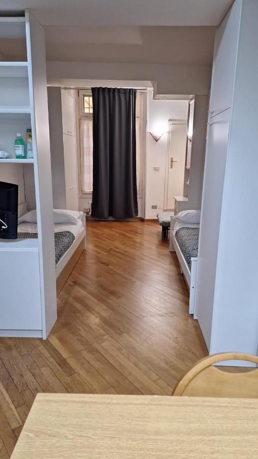 Apartment Historic Center - With 2 Single Beds
