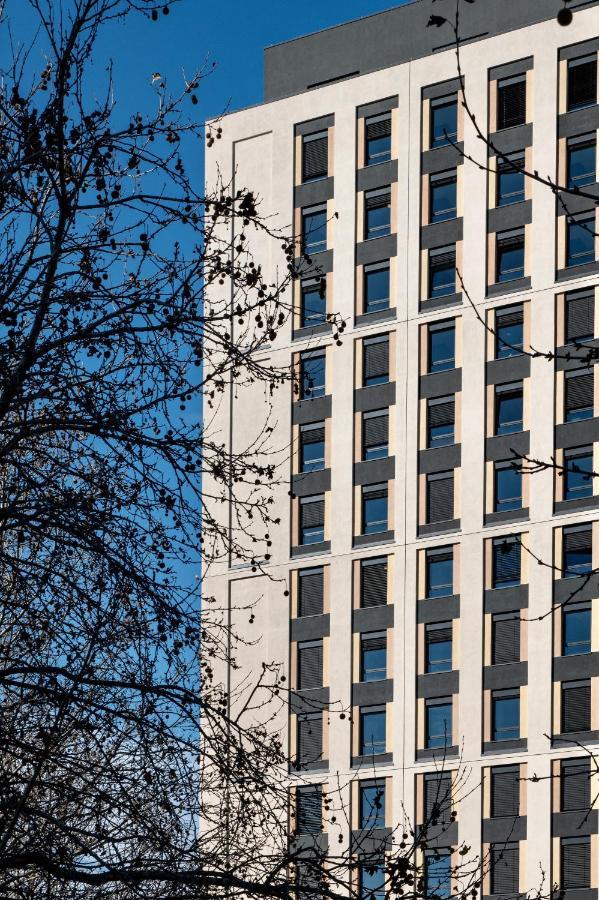 Laude Living Aparthotel *