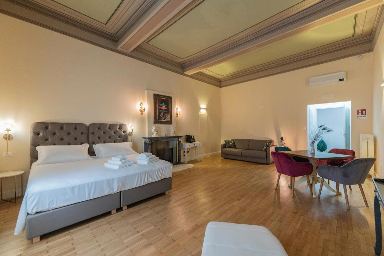 Apartment Aldrovandi Luxury And Bologna