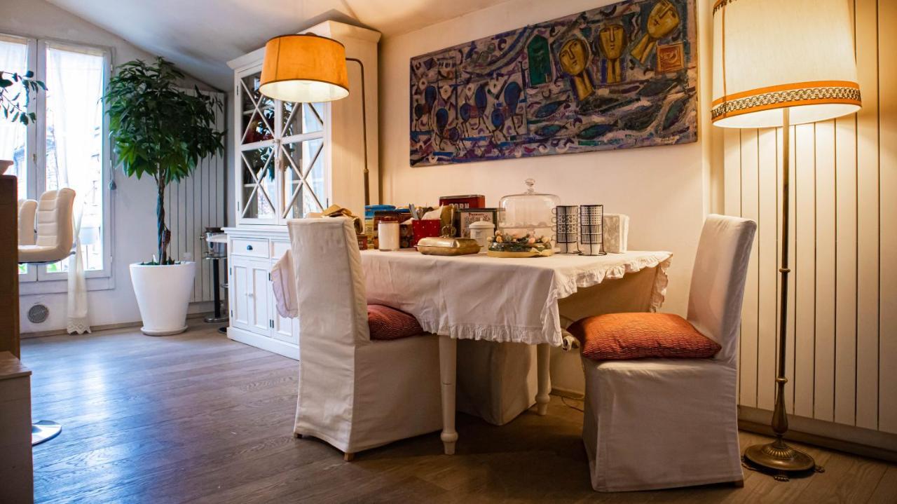 La Finestra Apartment *
