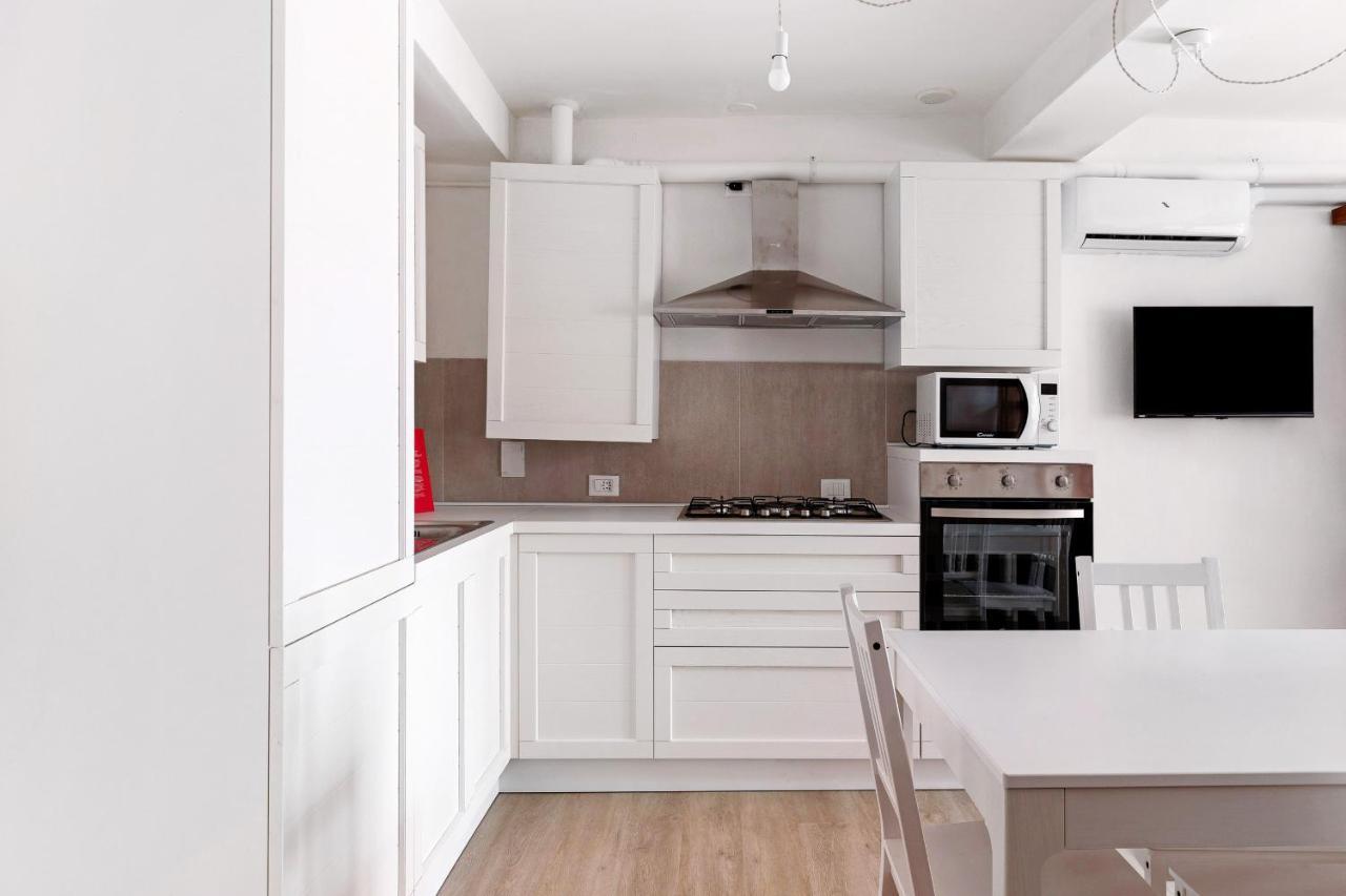Apartment Bright And Cozy By Wonderful Italy