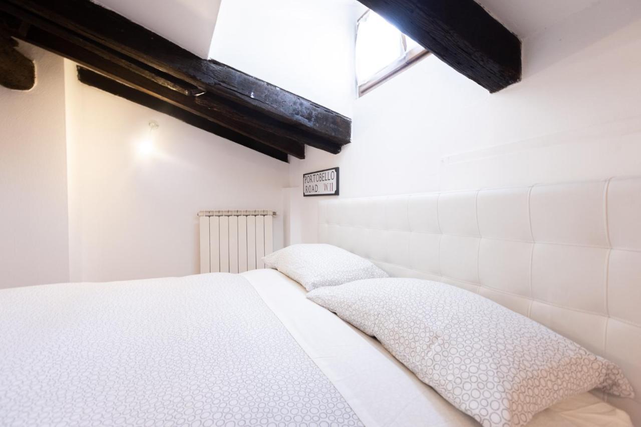 Apartment Beautiful Penthouse In Center With Balcony Bologna
