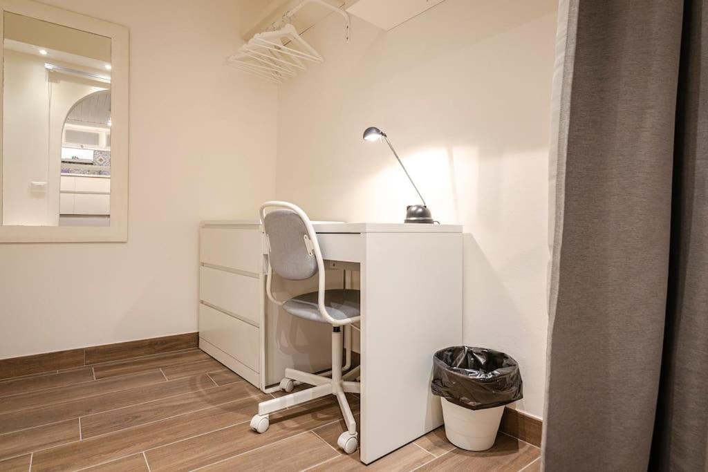 Apartment Casetta Falegnami, Nel Cuore Del Centro Storico
