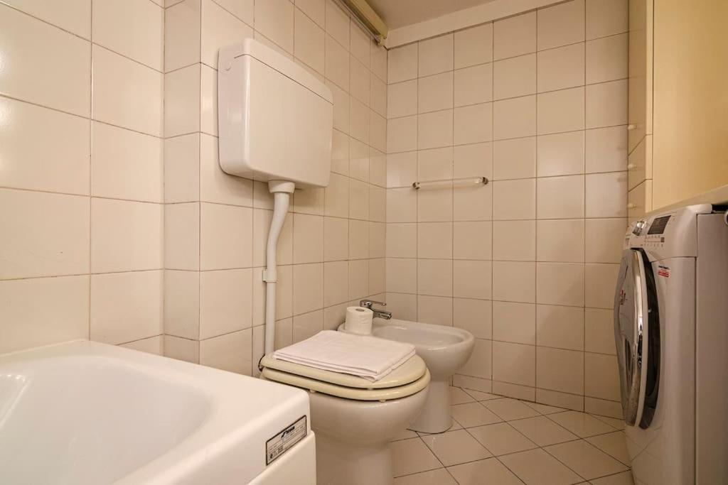 Apartment Casetta Falegnami, Nel Cuore Del Centro Storico Bologna