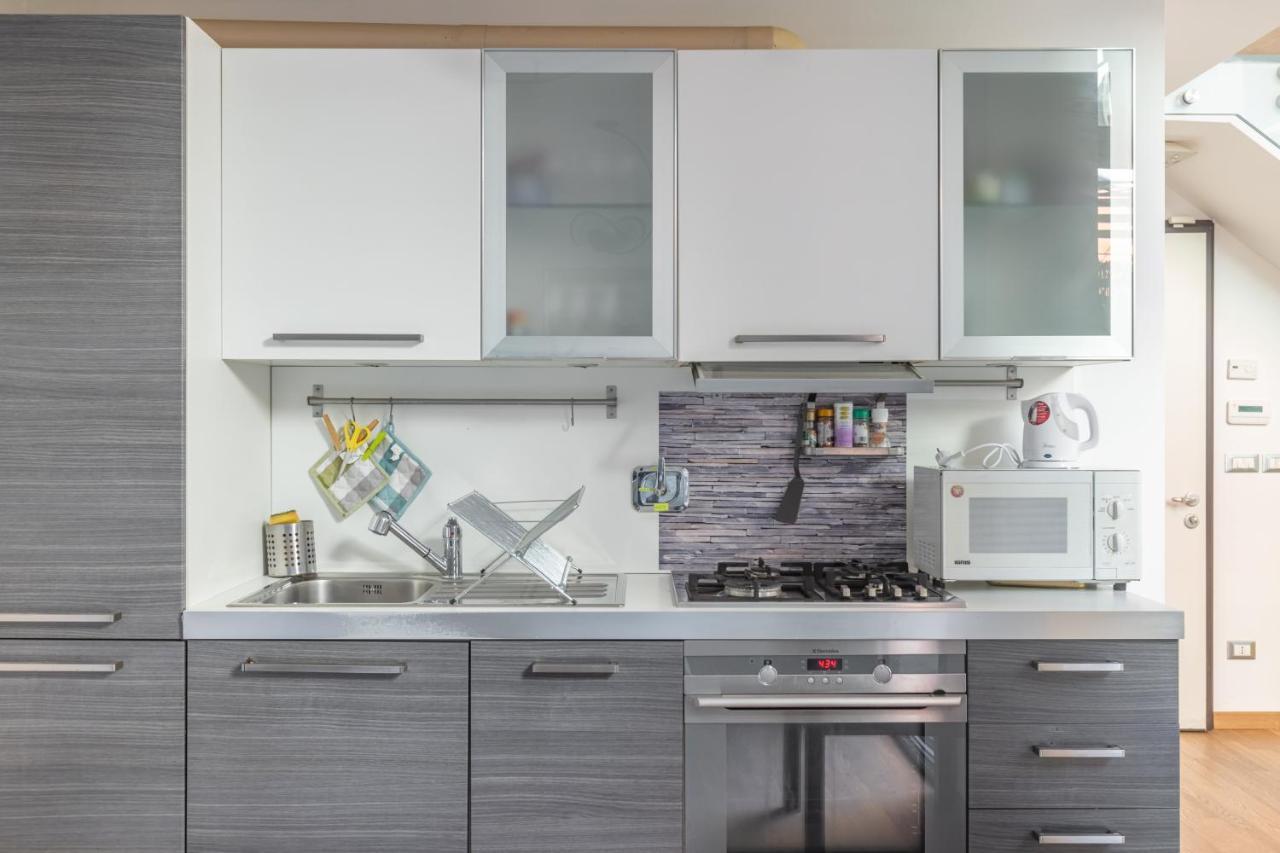 Chic & Modern With Terrace Apartment Bologna