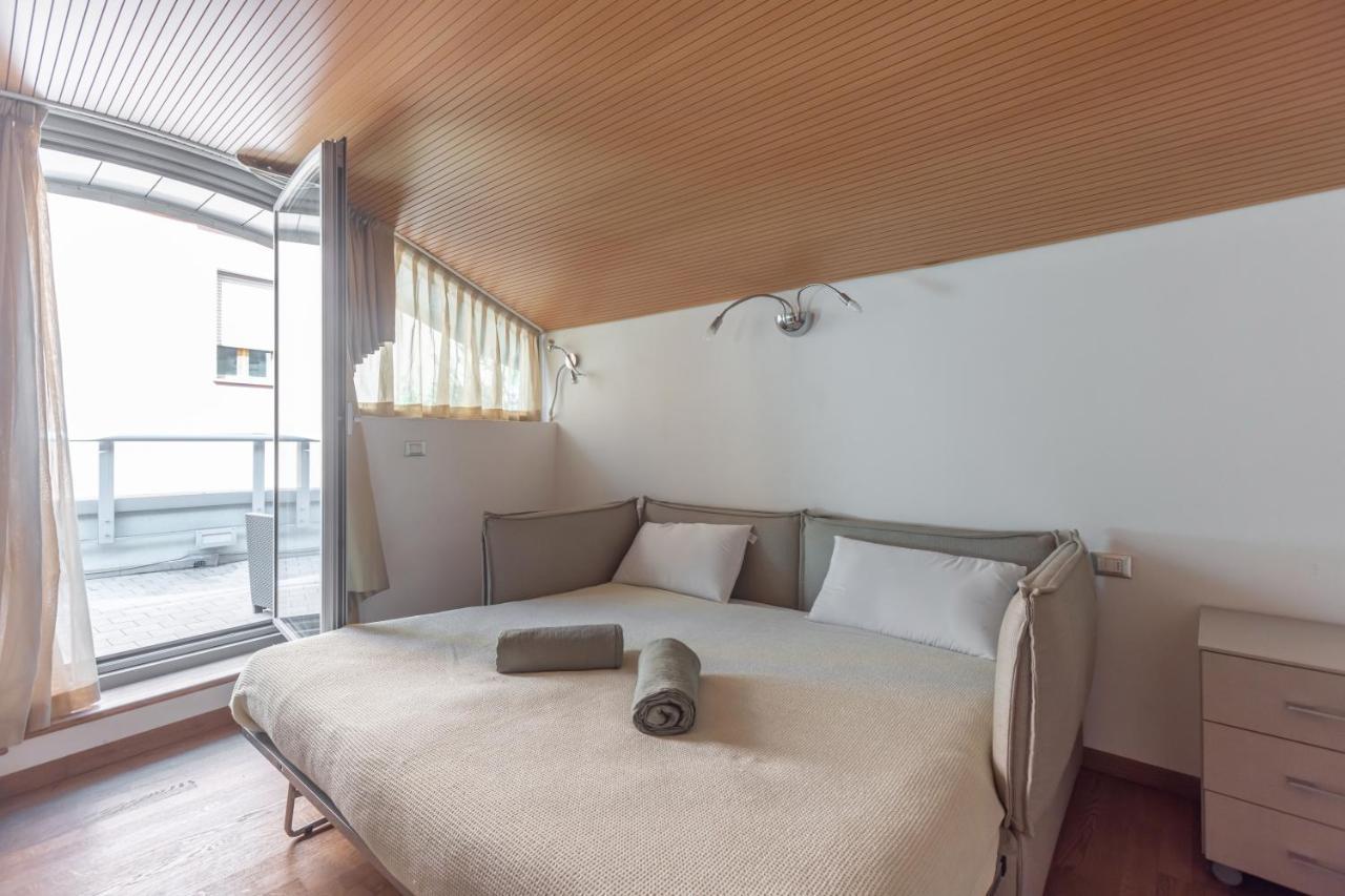 Chic & Modern With Terrace Apartment Bologna
