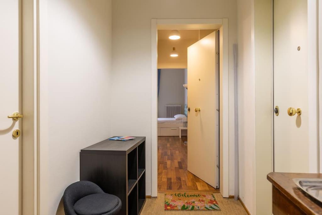 In Via Del Pratello Apartment